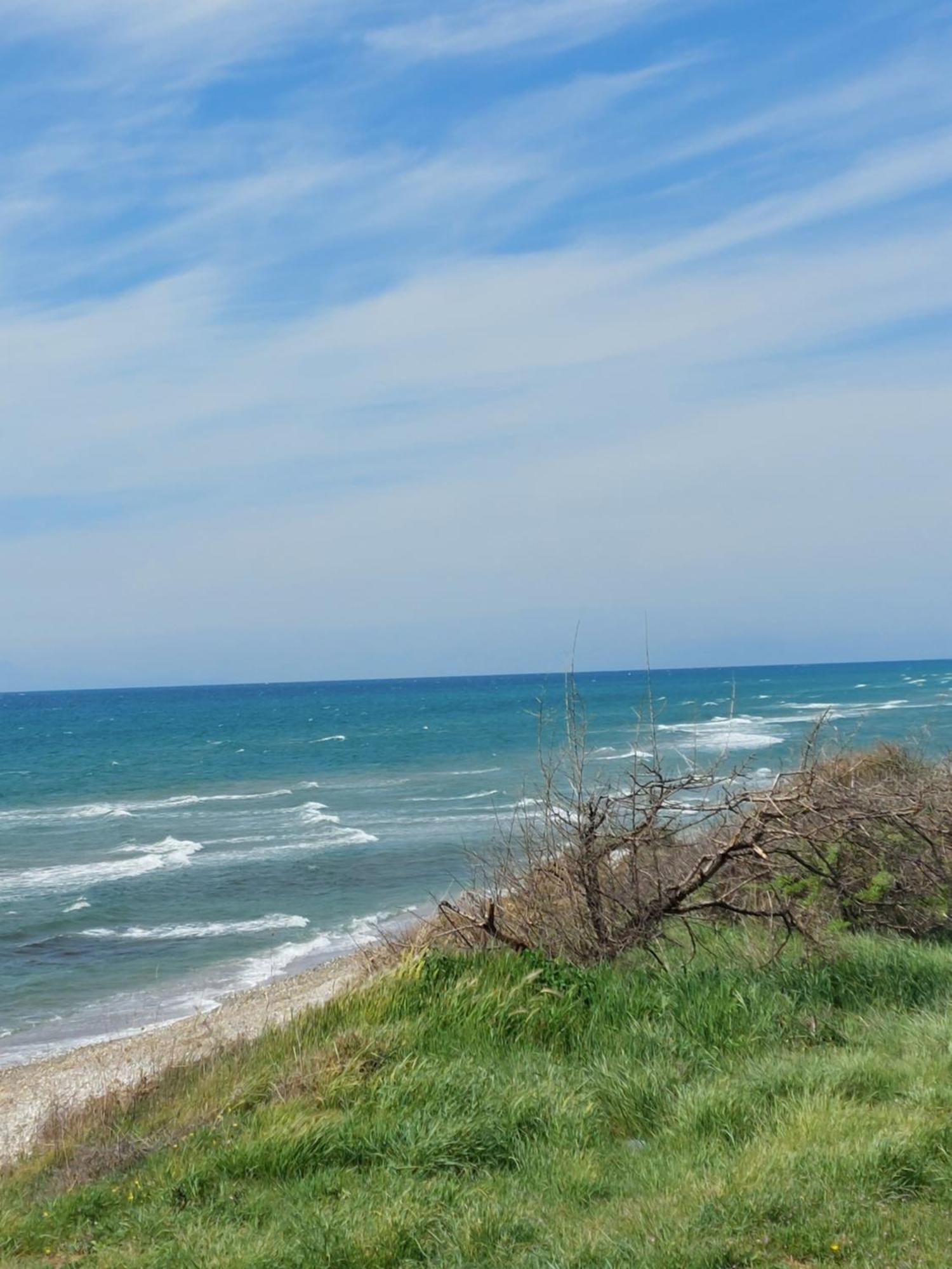 Armonia Seaside Lofts Διαμέρισμα Μαρωνεία Εξωτερικό φωτογραφία