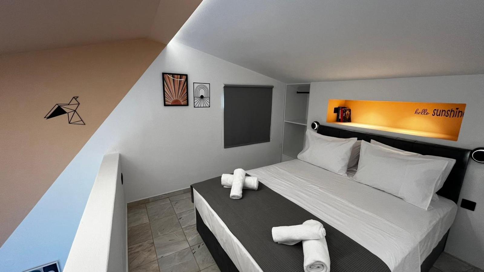 Armonia Seaside Lofts Διαμέρισμα Μαρωνεία Εξωτερικό φωτογραφία